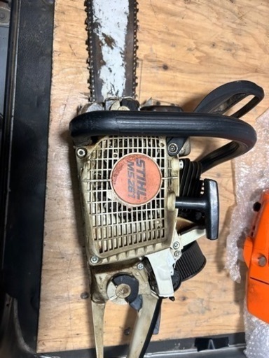 STIHLスチールチェーンソー　MS261