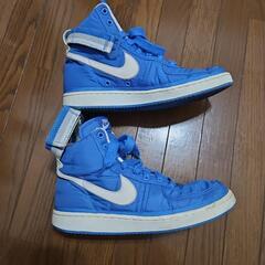 【NIKE　スニーカー】の画像