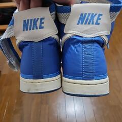 【NIKE　スニーカー】の画像