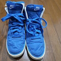 【NIKE　スニーカー】の画像