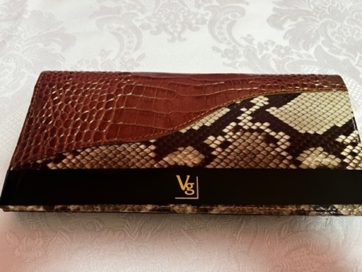 パイソン　長財布　新品未使用