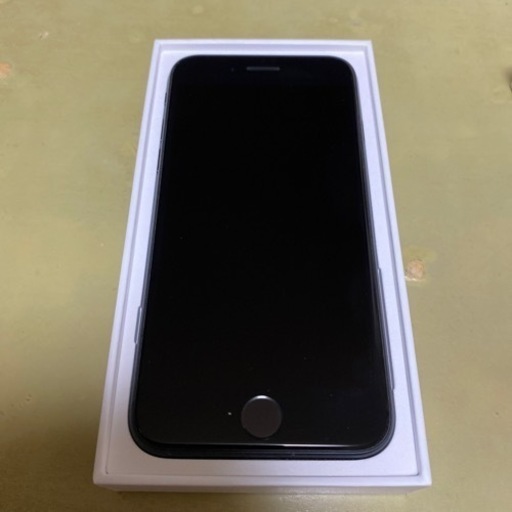 iPhoneSE2  64GB SIMフリー