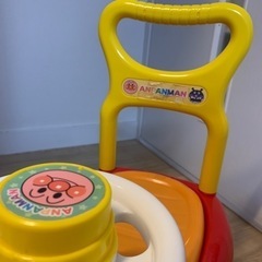 アンパンマン じゃかじゃか消防車　手押し車の画像