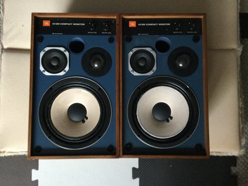 JBL4312M、コンパクトスピーカー