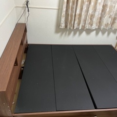 LOWYA クイーンサイズベッド