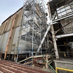 仮設足場工事の画像