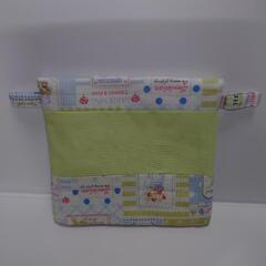 ✤ポケットティッシュ入れ付移動ポシェット✤

の画像