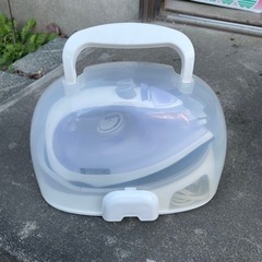 ニトリ　アイロン
