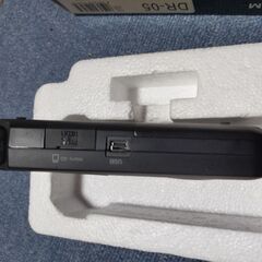 TASCAM DR-05 リニアPCMレコーダーの画像