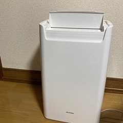 衣類乾燥除湿器アイリスオーヤマ　最終値下げ‼️