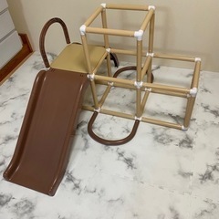 ジャングルジム　ブラウン