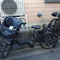 380🔵土日もお子様と土足のまま、いろいろなタイプのご試乗が可能...
