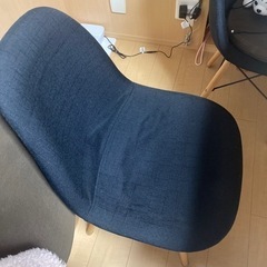 イームズチェアの画像