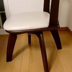 【無料】ダイニングチェア★高さ40cm、幅49cmの画像