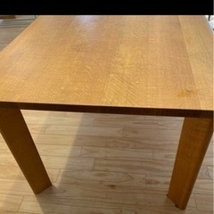 【大幅値下げ】飛騨産業ダイニングテーブルの画像