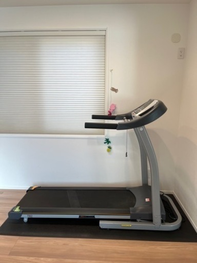 ランニングマシン欲しい人いませんか？　トレッドミル　ジョンソン
