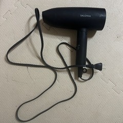 サロニア　ヘアドライヤー