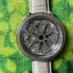 Anne Coguineアンコキーヌ ホワイト正規品　くるくる時計。の画像