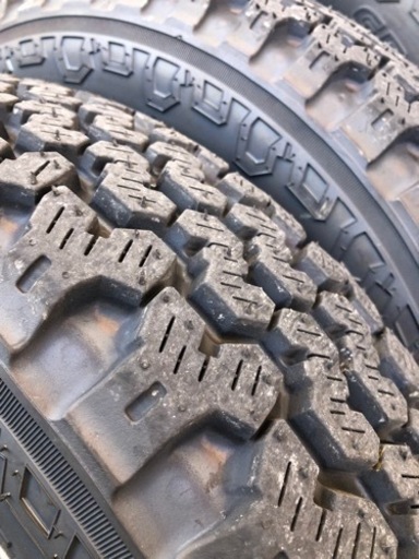 軽トラ、軽バン ゴツゴツタイヤ&アルミホイール新品同様