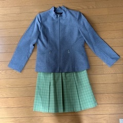 150cm 女の子 上下セットアップ