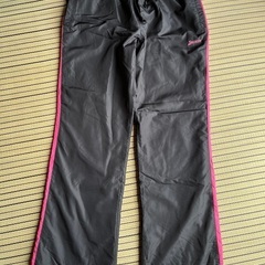 SRIXON  スポーツ　上下　の画像