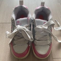 【値下げ】女の子向けローラーシューズ(20cm)
