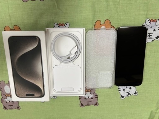 新品同様！iPhone15 Pro[512GB] SIMフリー ナチュラルチタニウム …