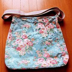 値下げ🌷美品🌟Cathショルダー🧡の画像