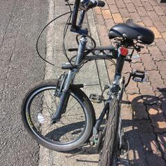 SHIMANO Equipped 折りたたみ自転車の画像