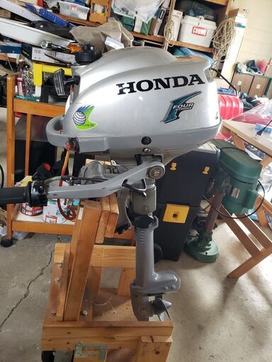 HONDA　ホンダ　2馬力船外機　4スト　BZBF トランサムS足