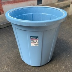 大きいバケツ　70L