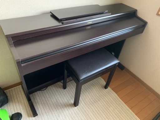 【お譲り先が決定いたしました。】電子ピアノ　YDP-165R ほぼ新品