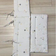 西松屋　ベビーベッドガード 星 70×120