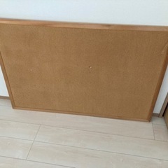 コルクボード　1.2mx0.8m