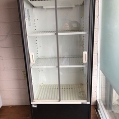 ※2/21まで引き取りに来てくださる方。冷蔵ショーケース 194L