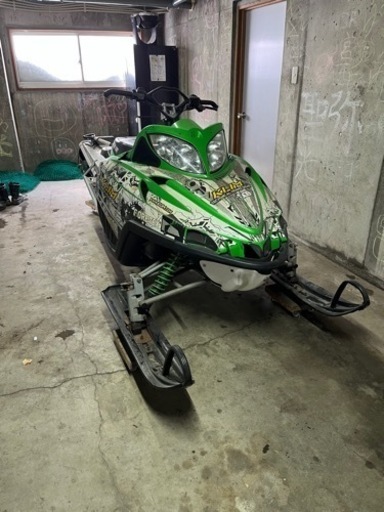 スノーモービル アークティックキャット M8 2010年 不動車