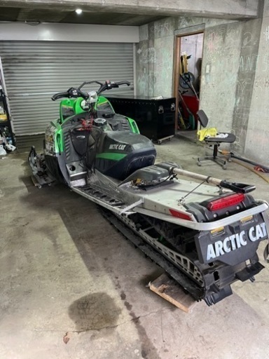 スノーモービル アークティックキャット M8 2010年 不動車