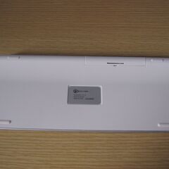 ブルートゥース薄型小型キーボードの画像