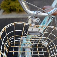 小学校高学年女の子自転車の画像