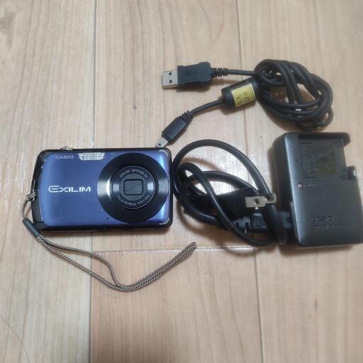 CASIO デジタルカメラ