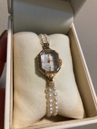 サマンサティアラ　パールウォッチ　元値4万円