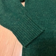 H&M  セーター　ボートネック　グリーンの画像