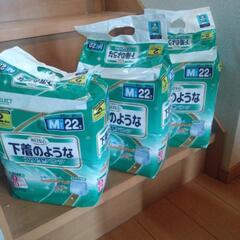 下着のようなうす型パンツM