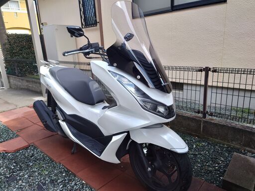 現行型　PCX125 JK05 2022年式　白　自賠責R9年3月まで　下取り可能