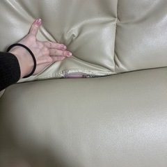 24日まで！合皮ソファ 傷みありの画像