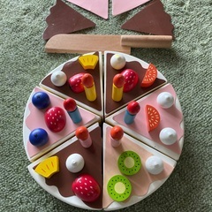 かわいいケーキ型の積み木