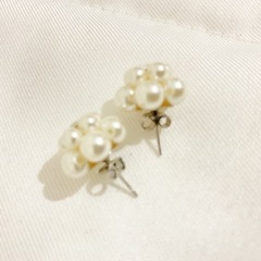 パールネックレス&パールピアス　ウェディング用の画像