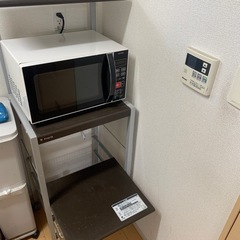 台所用キャビネット（新品購入三年使用済み）の画像