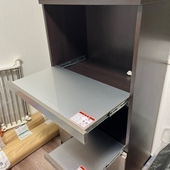 キッチン収納　レンジ台の画像