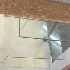 ガラスショーケース　木製　3段　レトロ　ヒビ割れ有の画像